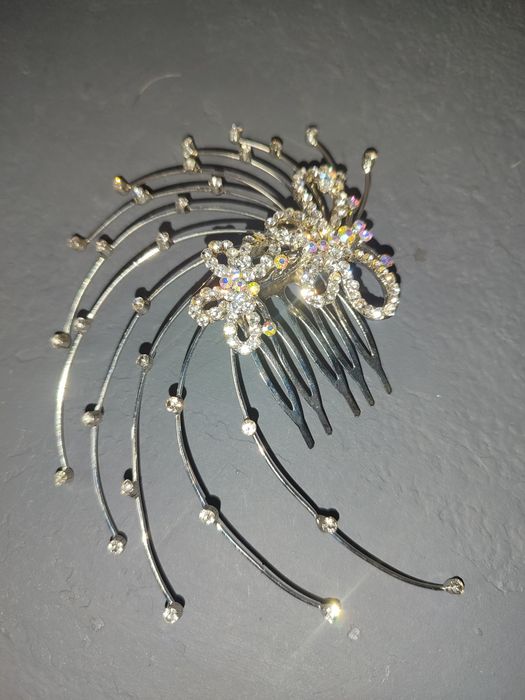 Продам гребень для прически