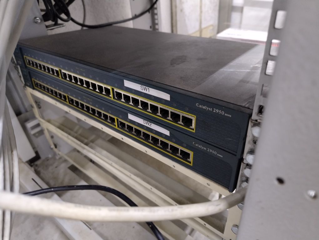 Switch cisco 2950