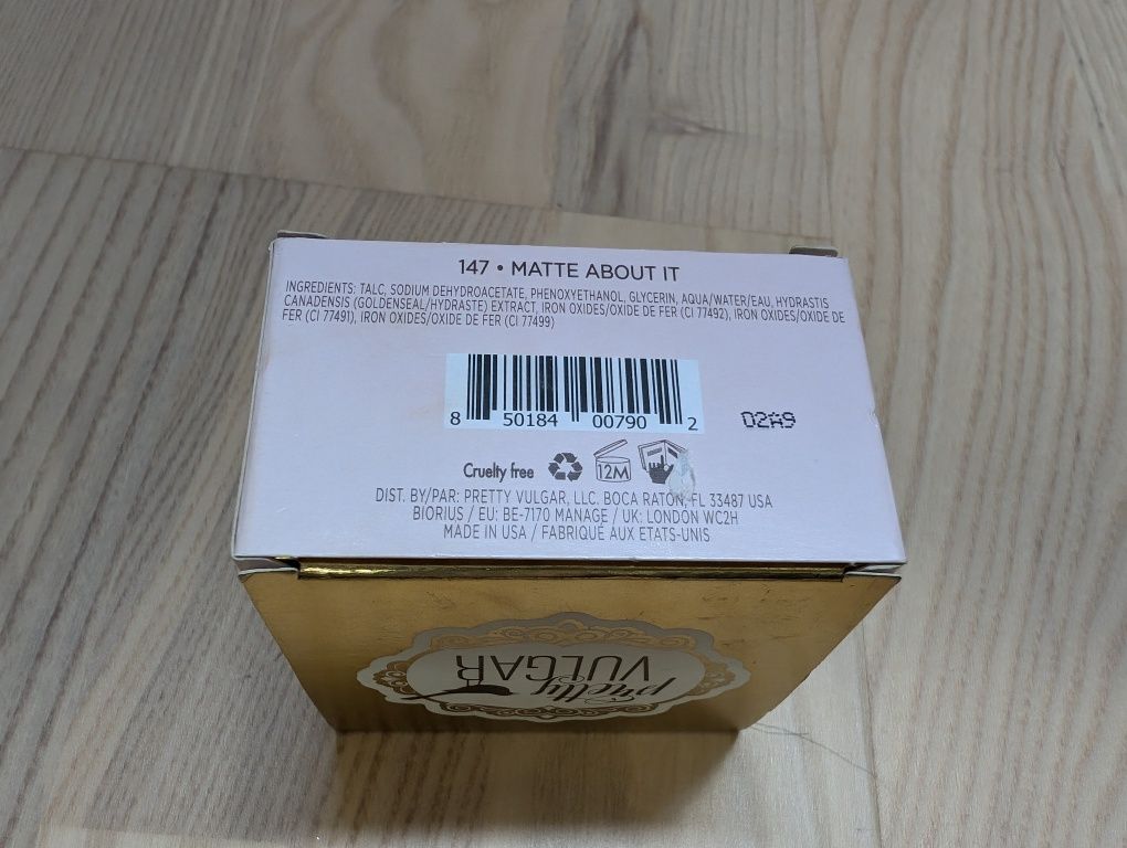 Pretty Vulgar nowy puder 147 Matte About It