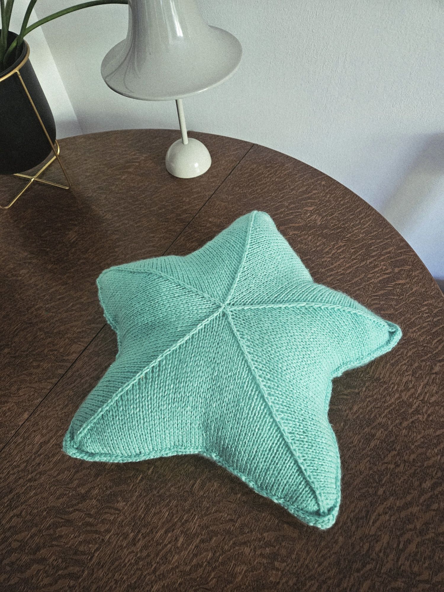 Poduszka ręcznie robiona handmade gwiazda miętowy zielony ozdobna