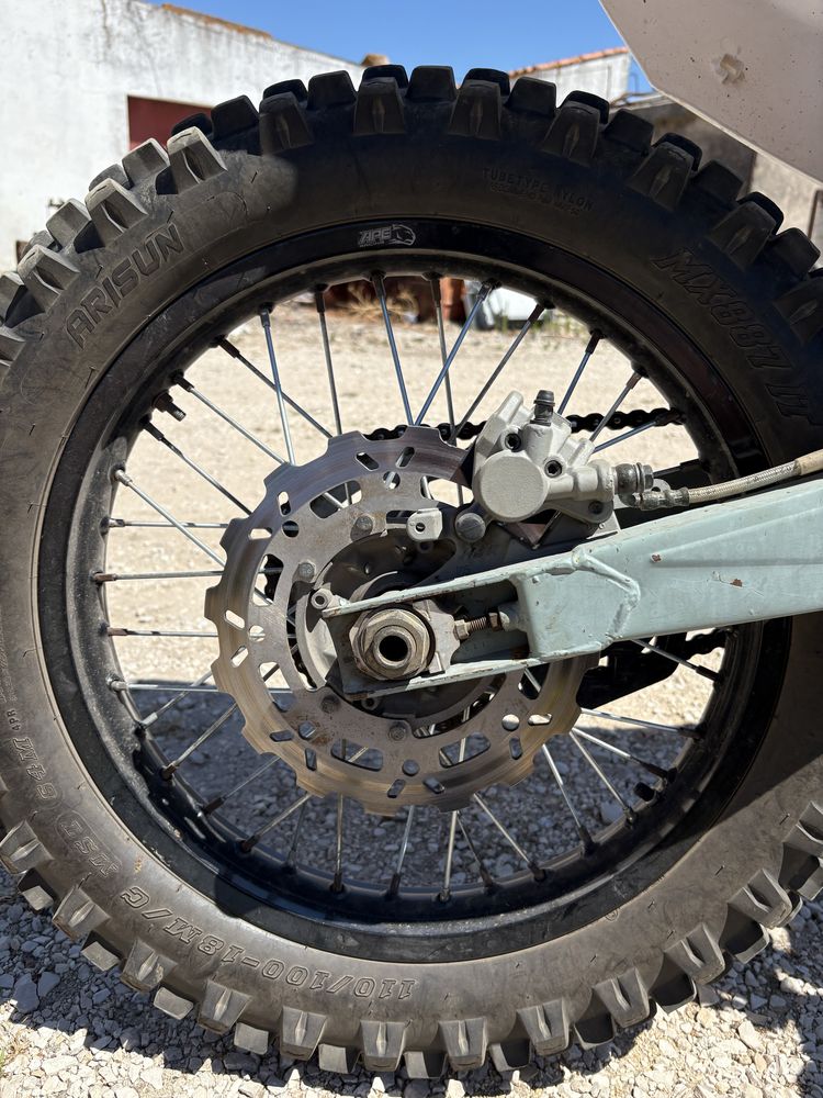 Malcor 250cc impecável
