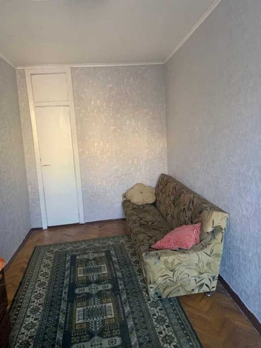 Продаж 2 кв  м. Чернігівська Каденюка 13 ТРК Проспект