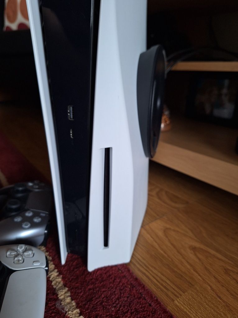 PS5 versão blu-ray, 2 comandos