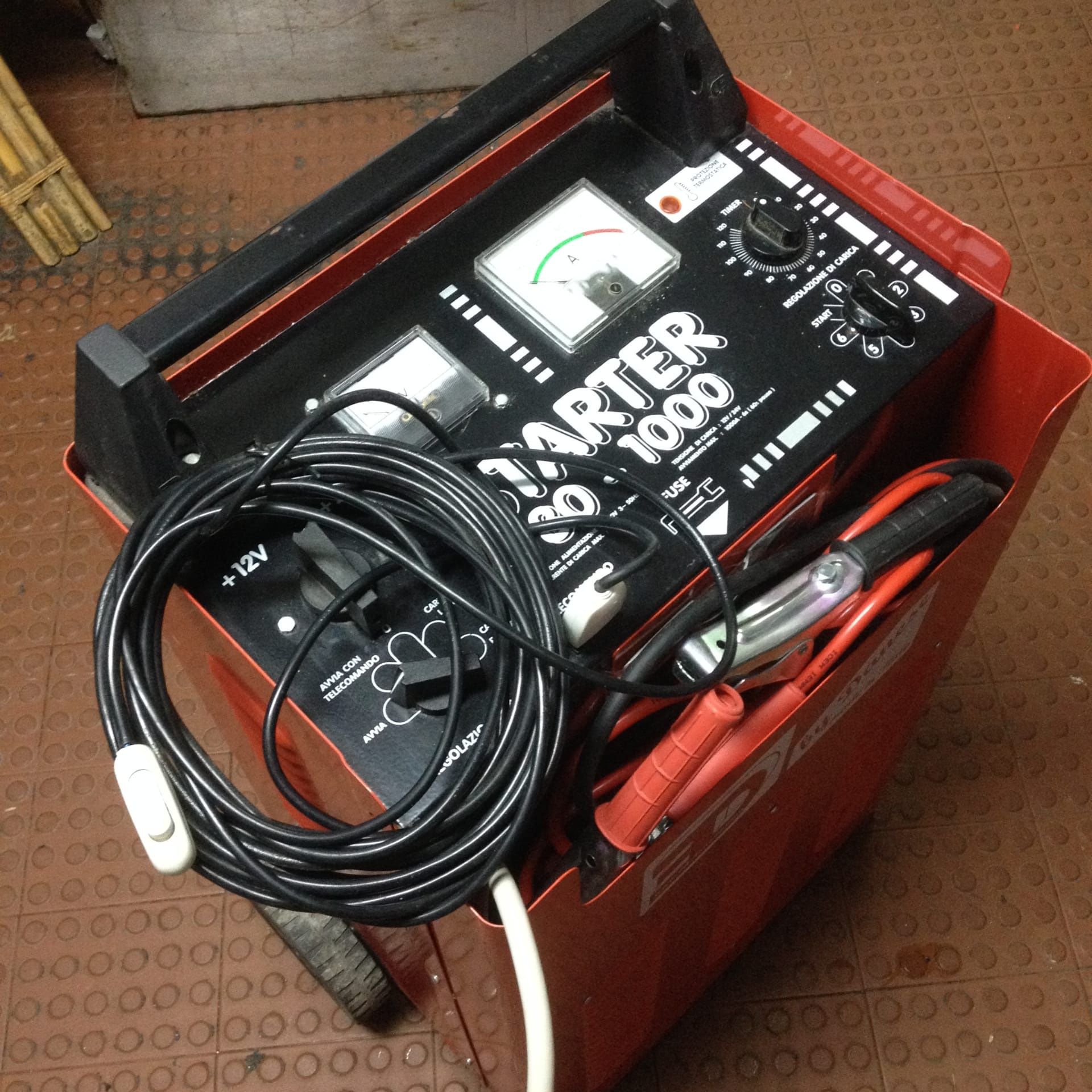 Carregador e Booster Profissional STARTER 80-1000 | 12V/24V