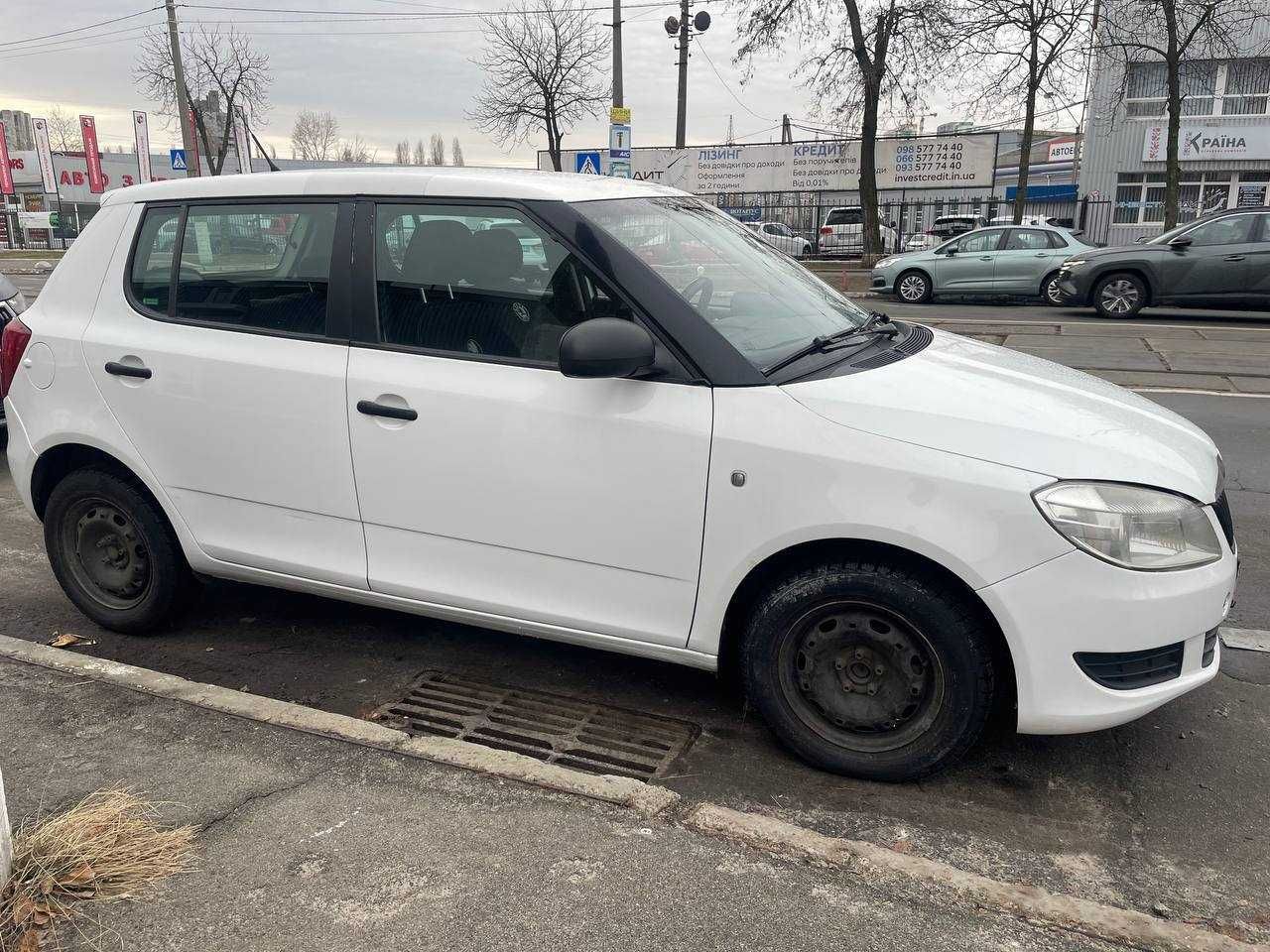 Оренда авто Skoda Fabia