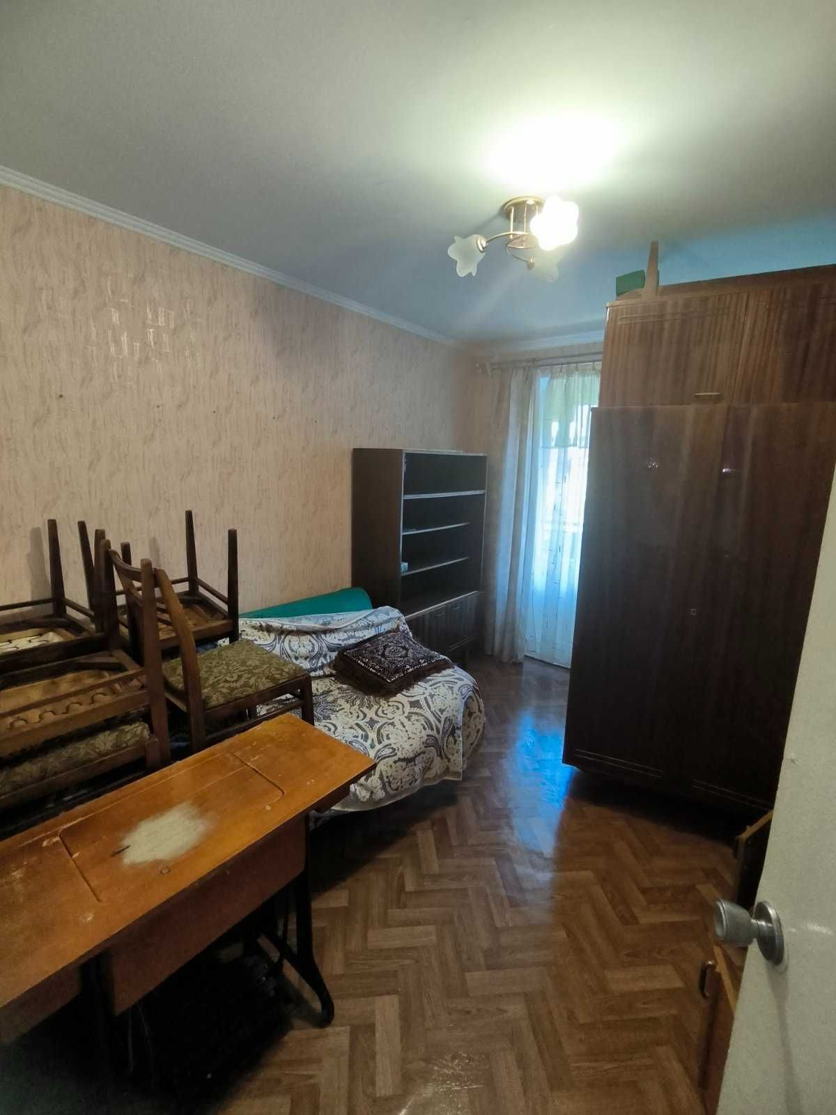 “Твоє майбутнє починається тут – не проґав!” ТЕРМІНОВИЙ ПРОДАЖ , 4 к