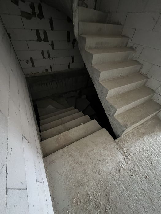 Продам таунхаус 141м2 з БОМБОСХОВИЩЕМ/ ГАЗ/центр. канал./ без комісії