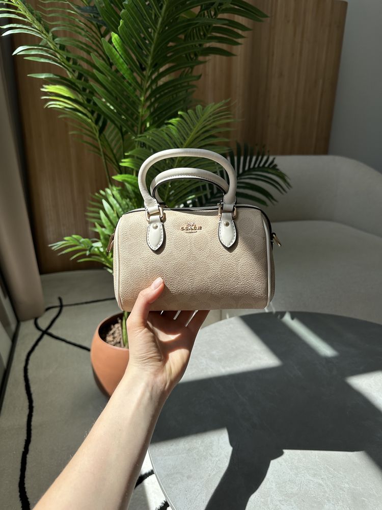 Сумка Coach Rowan Satchel In Signature Canvas Beige/Ginger