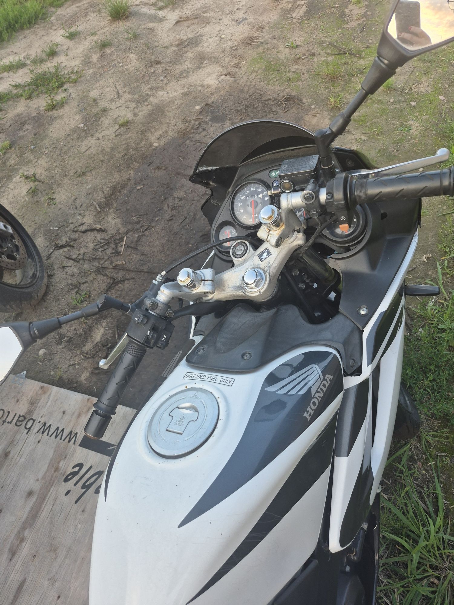 Motocykl Honda CBR 125R