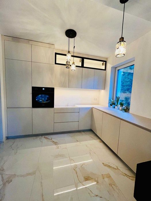 Stolarz, Kuchnie na wymiar, Meble na wymiar Montaż mebli z paczek IKEA