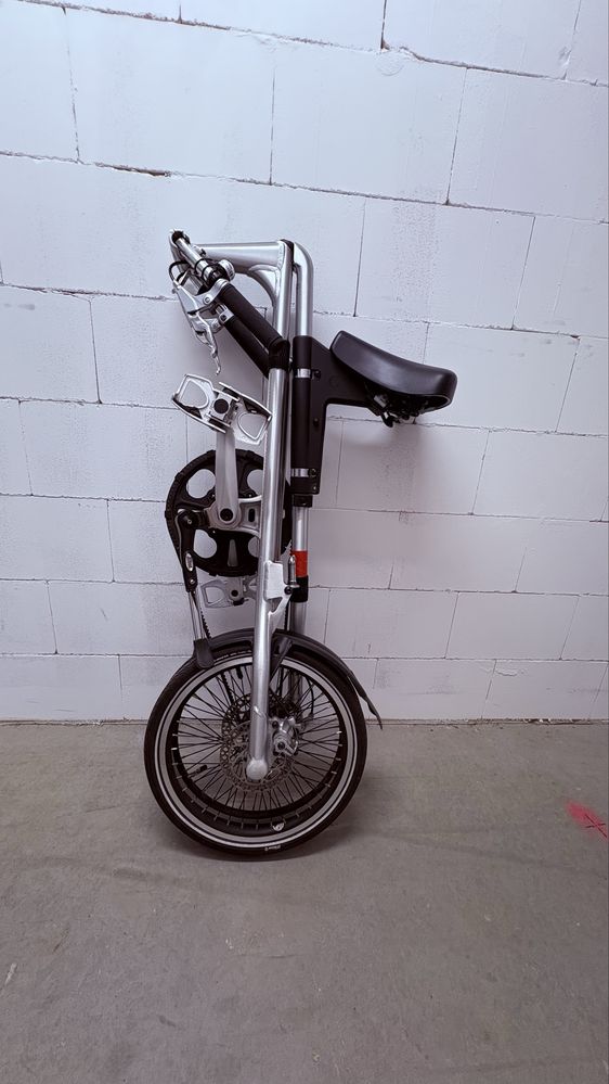 Rower STRIDA - składany
