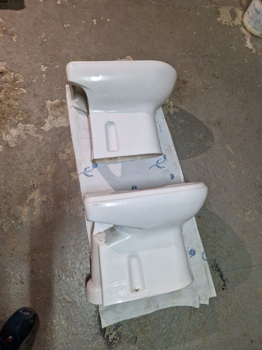 Sanita e bidé em excelente estado