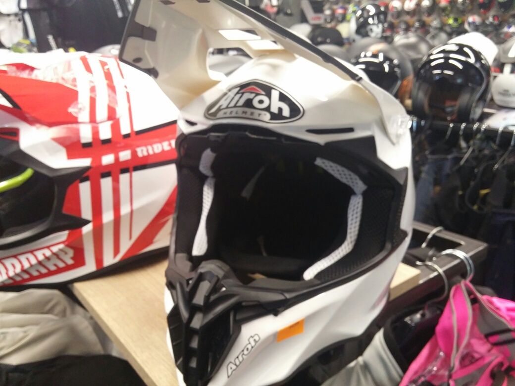 Kask motocyklowy AIROH TWIST 2.0 cross r.XL  ,Aviator ,Terminator,