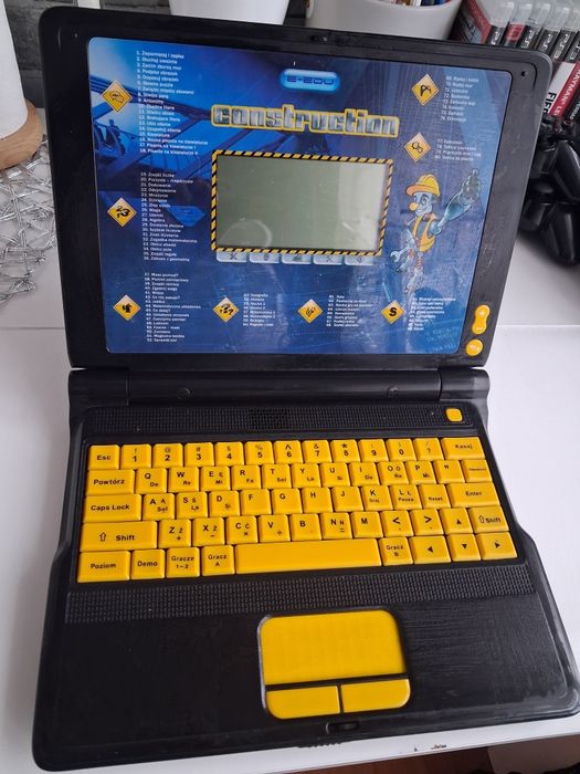 E-Edu laptop edukacyjny