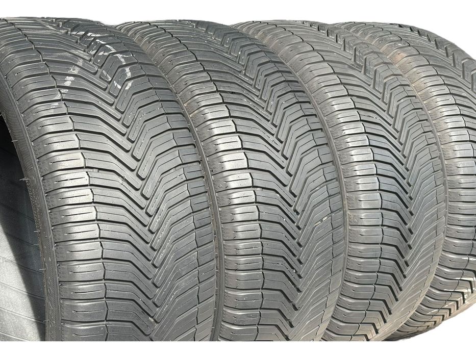 225/45/18 MICHELIN Cross Climate 95Y XL