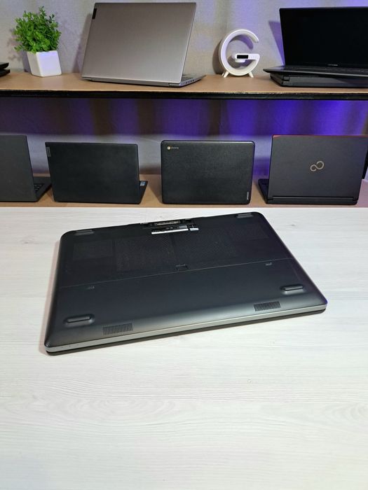 Ноутбук Dell Precision 7710/i7-6920HQ/16 Gb/128 Gb/1 Tb/Quadro M3000M