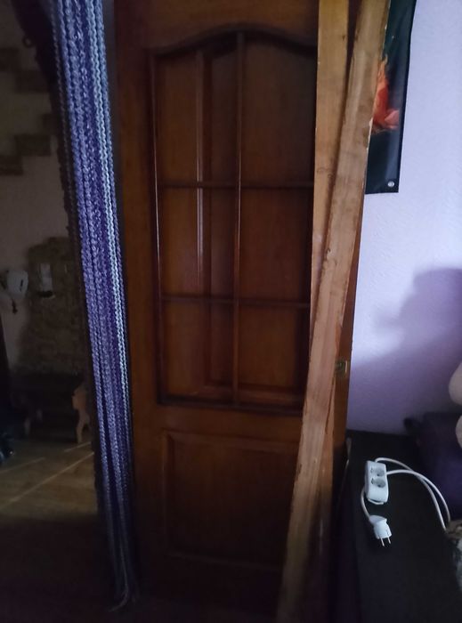 Двері дерев'яні ,