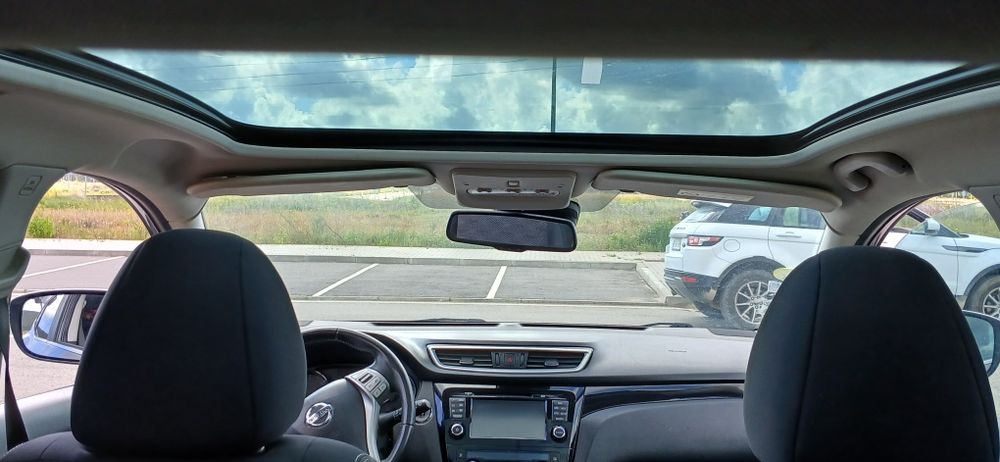 Nissan Qashqai tecka conecta