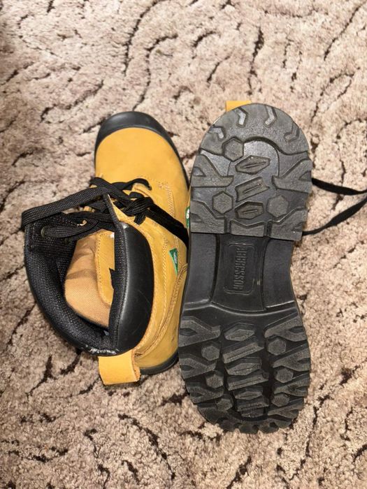 Ботинки мужские новые