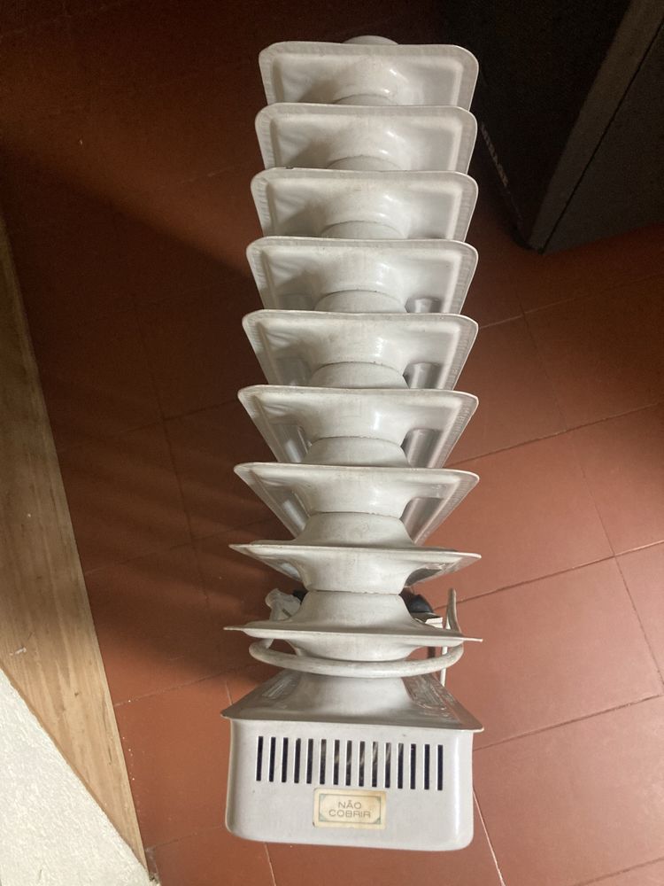 Aquecedor a oleo Frisol HR 2000