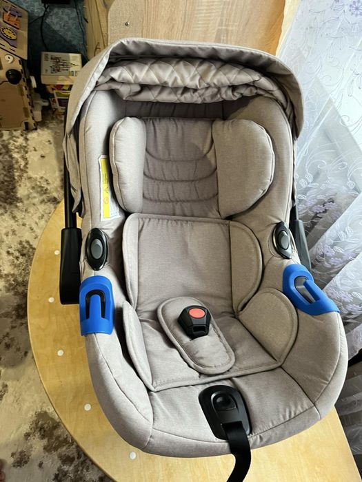 Каляска Carello Epica 3в1 в гарному стані, візок