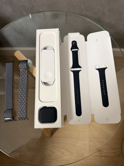 Годинник Apple Watch 8, 45mm GPS