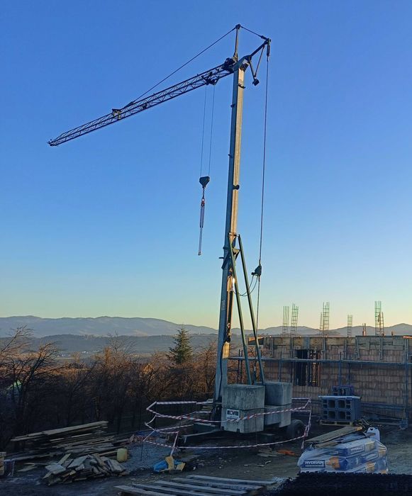 Żuraw budowlany, szybkomontujący, dźwig