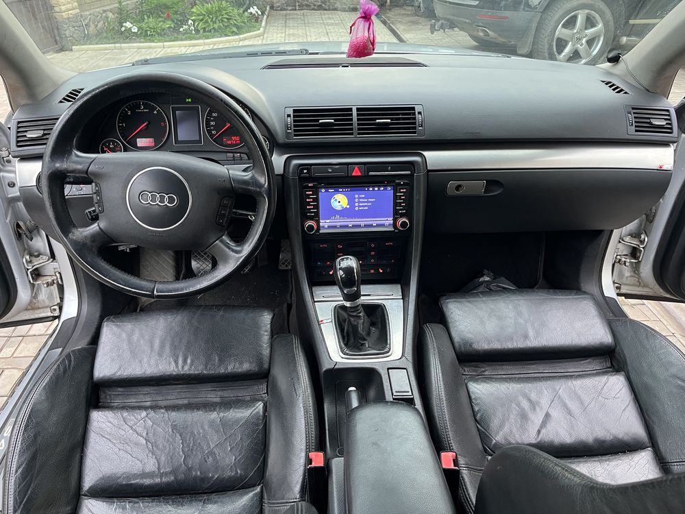 Салон сидіння шкіра рекаро Audi A4 S4 b6, b7 седан