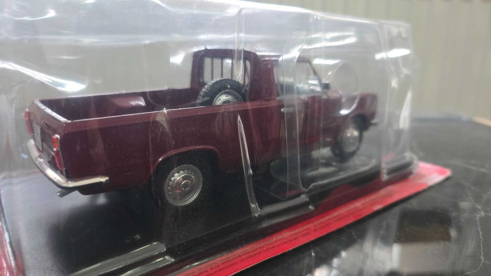 Fiat 125p Pick-up 1975 Skala 1:24 F1