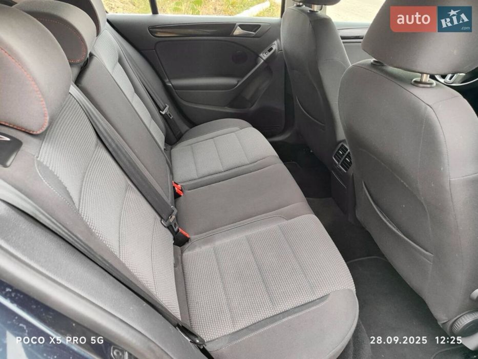 Volkswagen Golf хорошее состояние