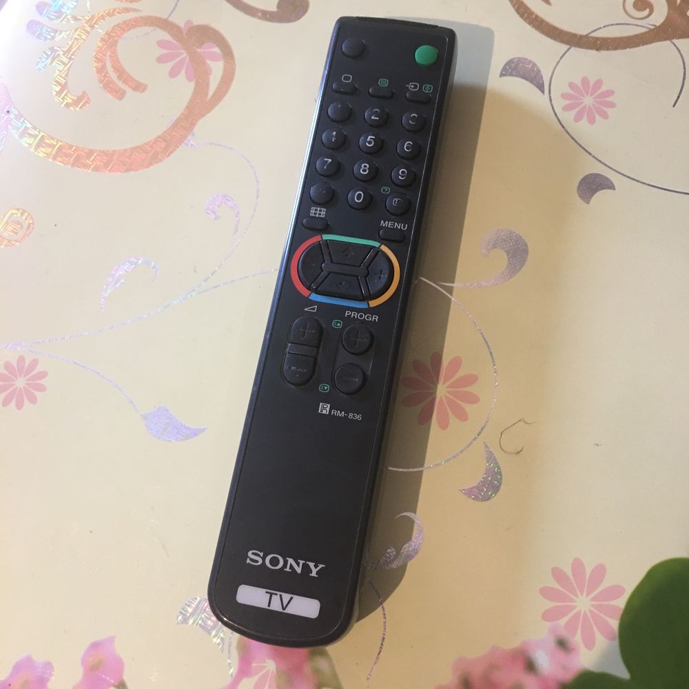 Pilot sony tv RM-836