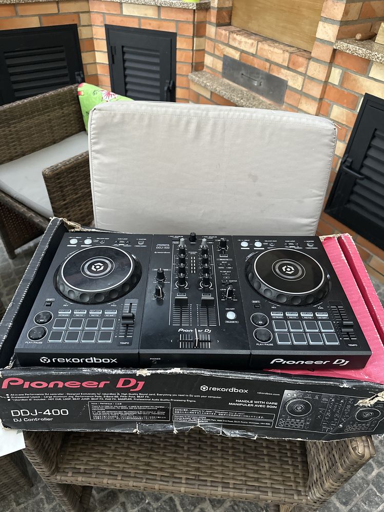 DDJ 400 como novaa!!