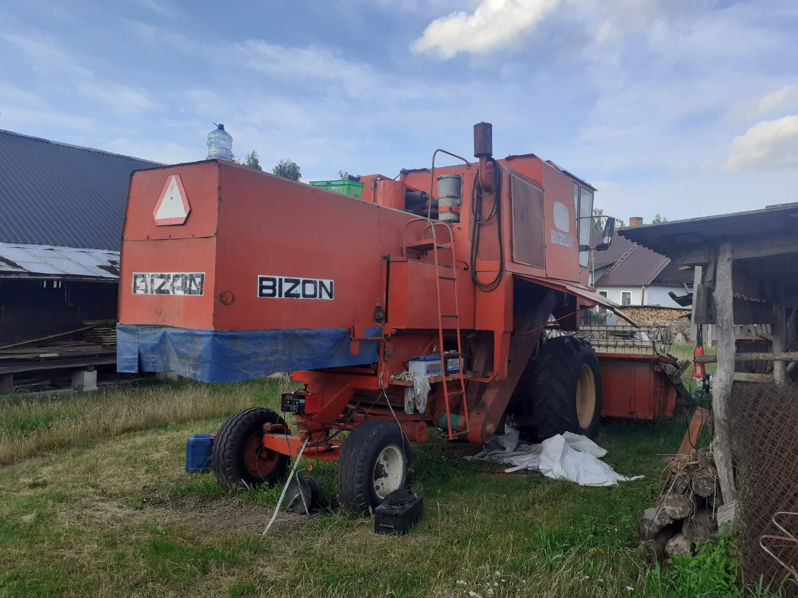 Kombajn zbożowy Bizon 5040 na części lub w całości