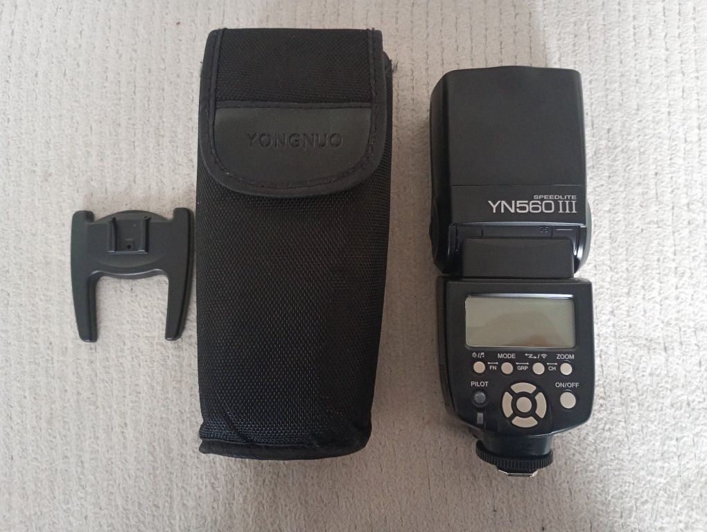 Lampa błyskowa manualna Yongnuo YN 560III