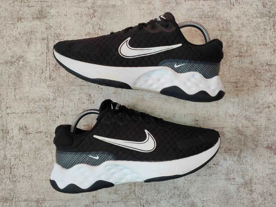Кросівки Nike Renew Ride 3 р-40 оригінал кроссовки найк черные беговые