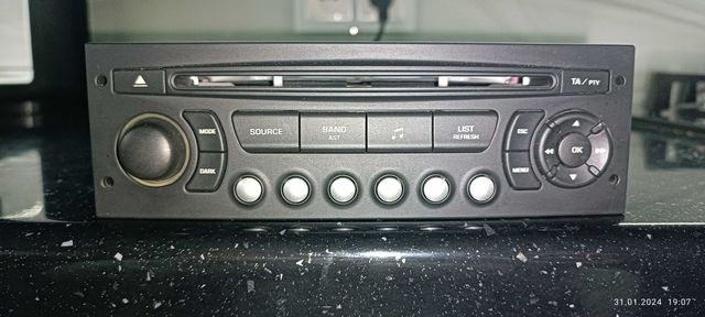 Citroen C5 x7 radio mp3