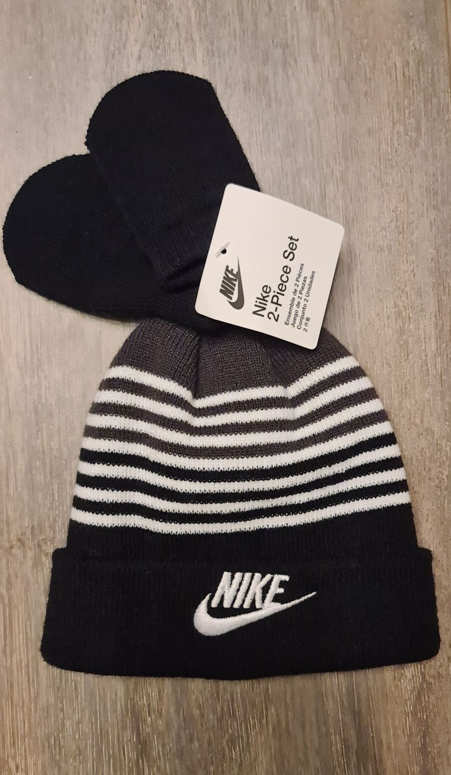 Nowy zestaw nike czapka + rękawiczki