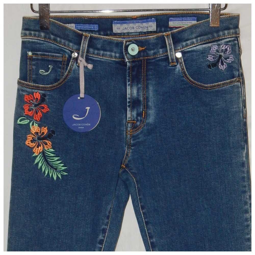 Подростковые джинсы линейки Jacob Cohen Junior JACOB COHEN. NEW