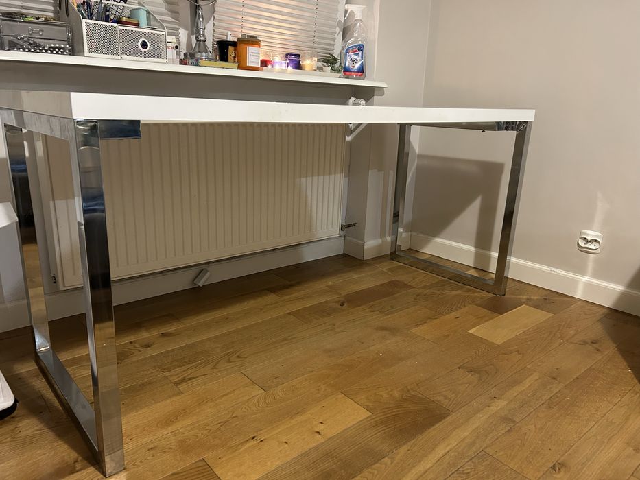 Biurko 160x60 biale metalowe nogi