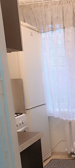 Холодильник "Indezit"