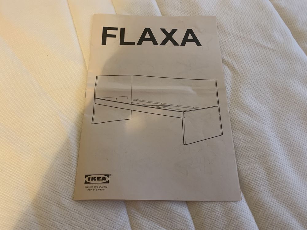 Cama Flaxa ikea com estrado