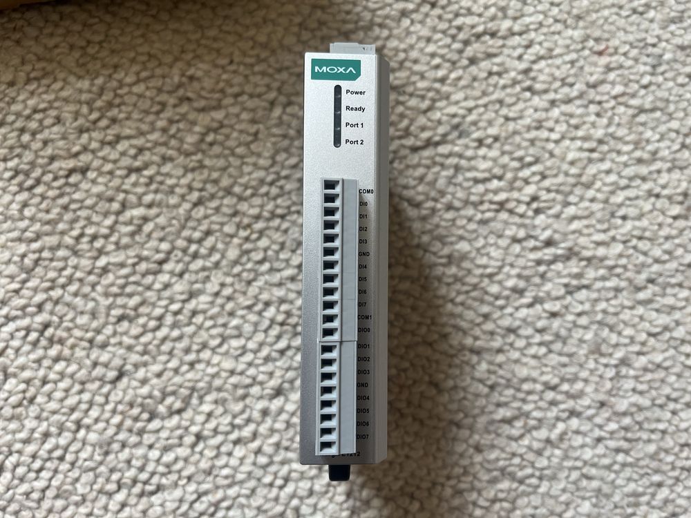 Moxa modbus 8x DI + 8x DIO // ioLogik E1212