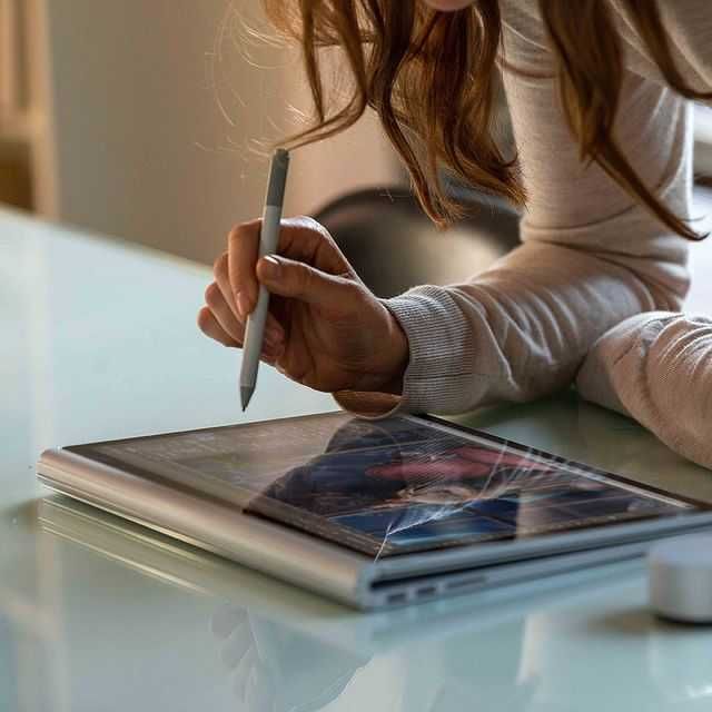 i7,16GB,512GB,NVIDIA 1050 Планшет Microsoft Surface Book 2 Windows PRO