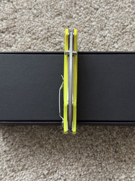 Benchmade 111H2O-Yellow N680 Discontinued. Складний ніж. Оригвнал