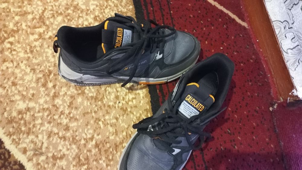 Підліткове взуття 39-40