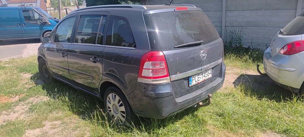 Zafira 1.9 cdti klima sprawna 7 osób