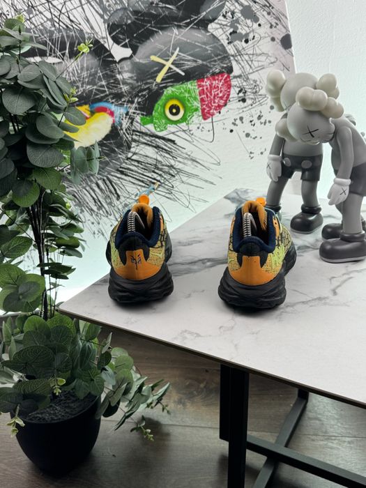 Кросівки Hoka Speedgoat 5 Youth 36 розмір Е6566