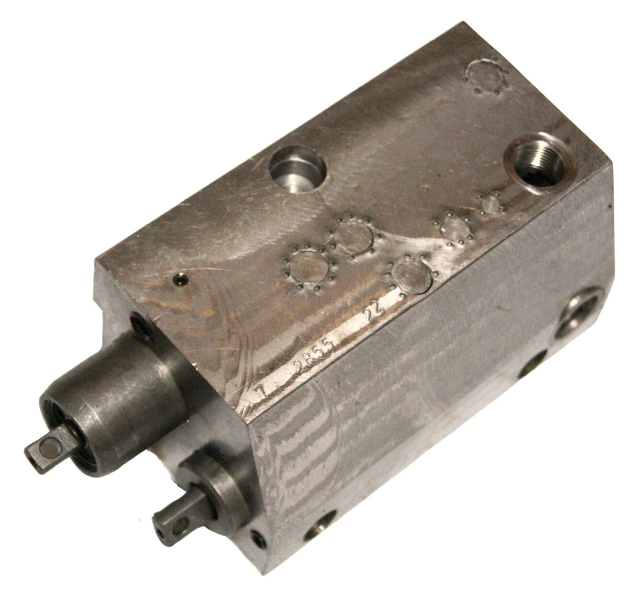 Rozdzielacz HYDRAULICZNY podnośnika URSUS C360 C-360 prod PL HYDROTOR