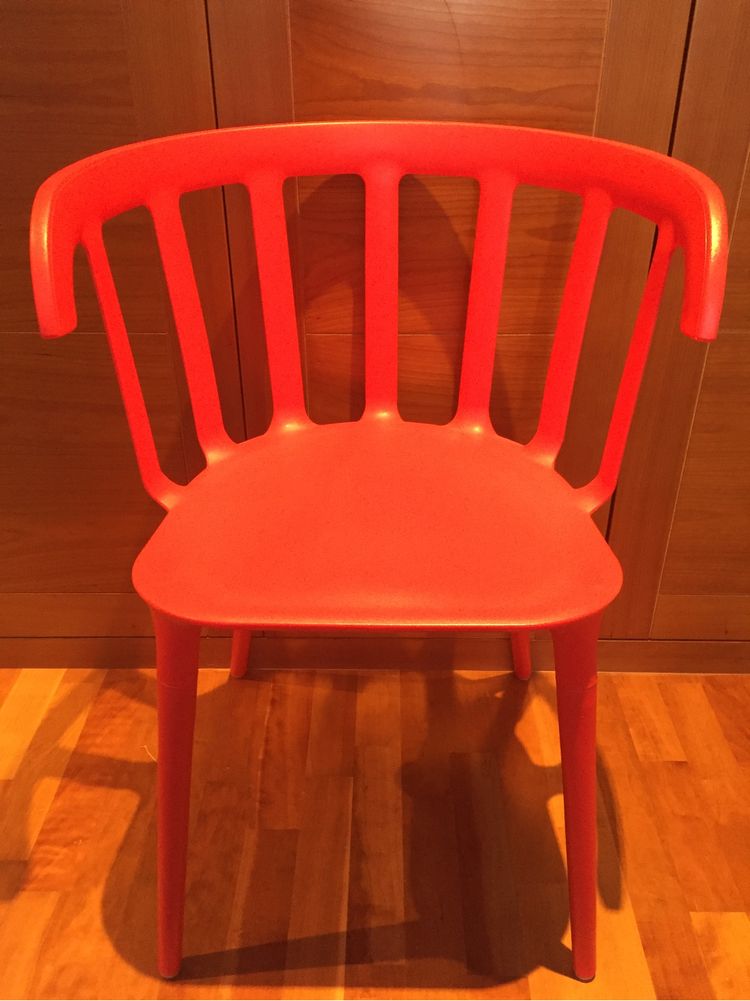 Cadeira Vermelha Ikea