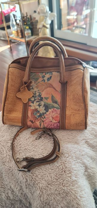 Carteira de cortiça